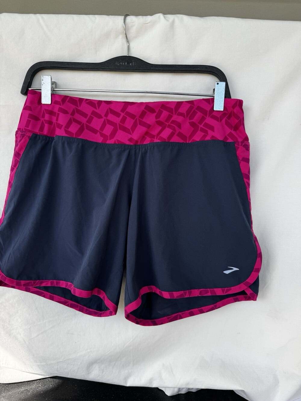 Brooks Running Shorts Med Equilibrium Tech Lined Athletic Activewear Retro Y2K